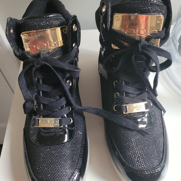BeBe Sport High Top sneakers faux patent leather with Shimmery, size 8 - Picture 3 of 6